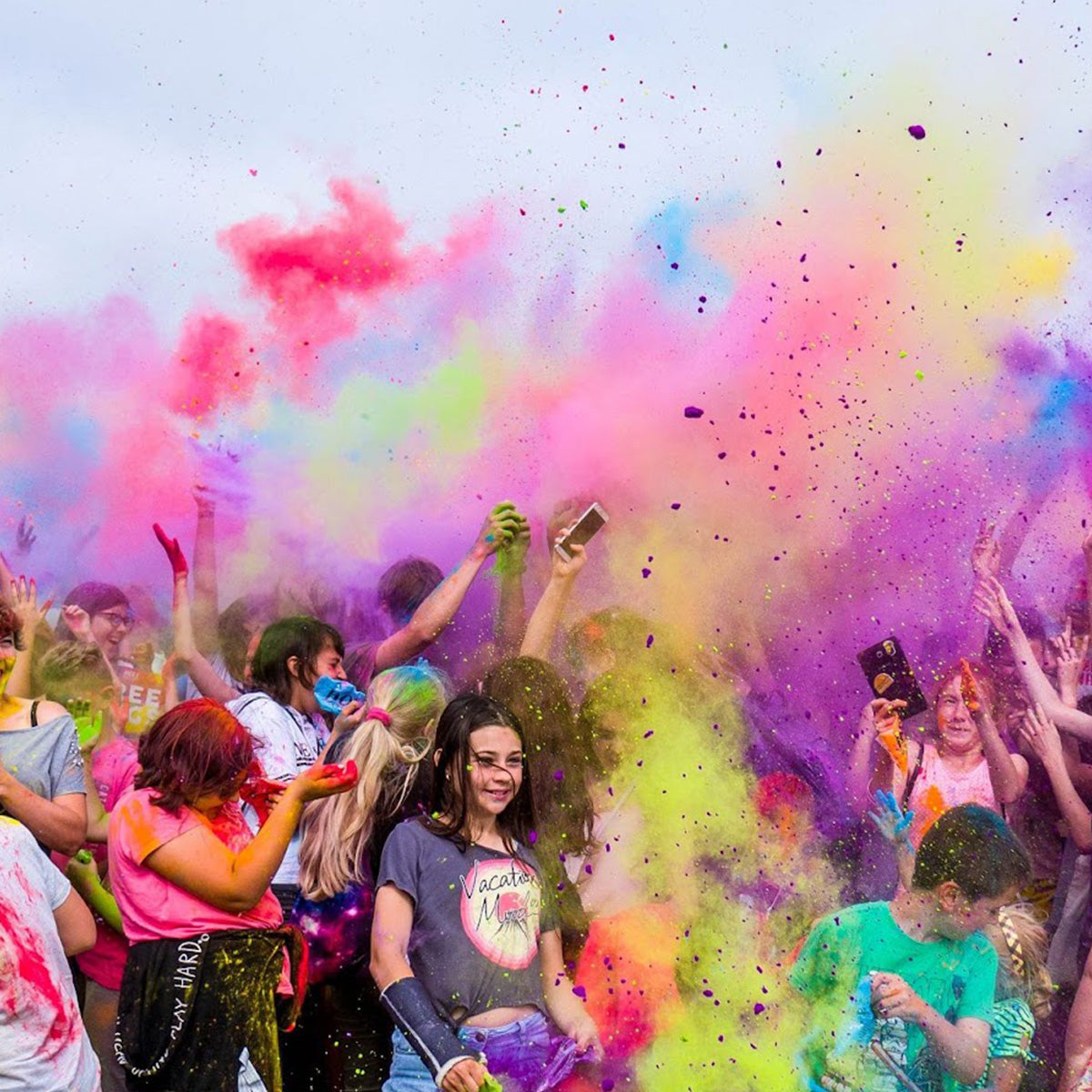 Planning a Colorful Birthday Party | Chameleon Colors