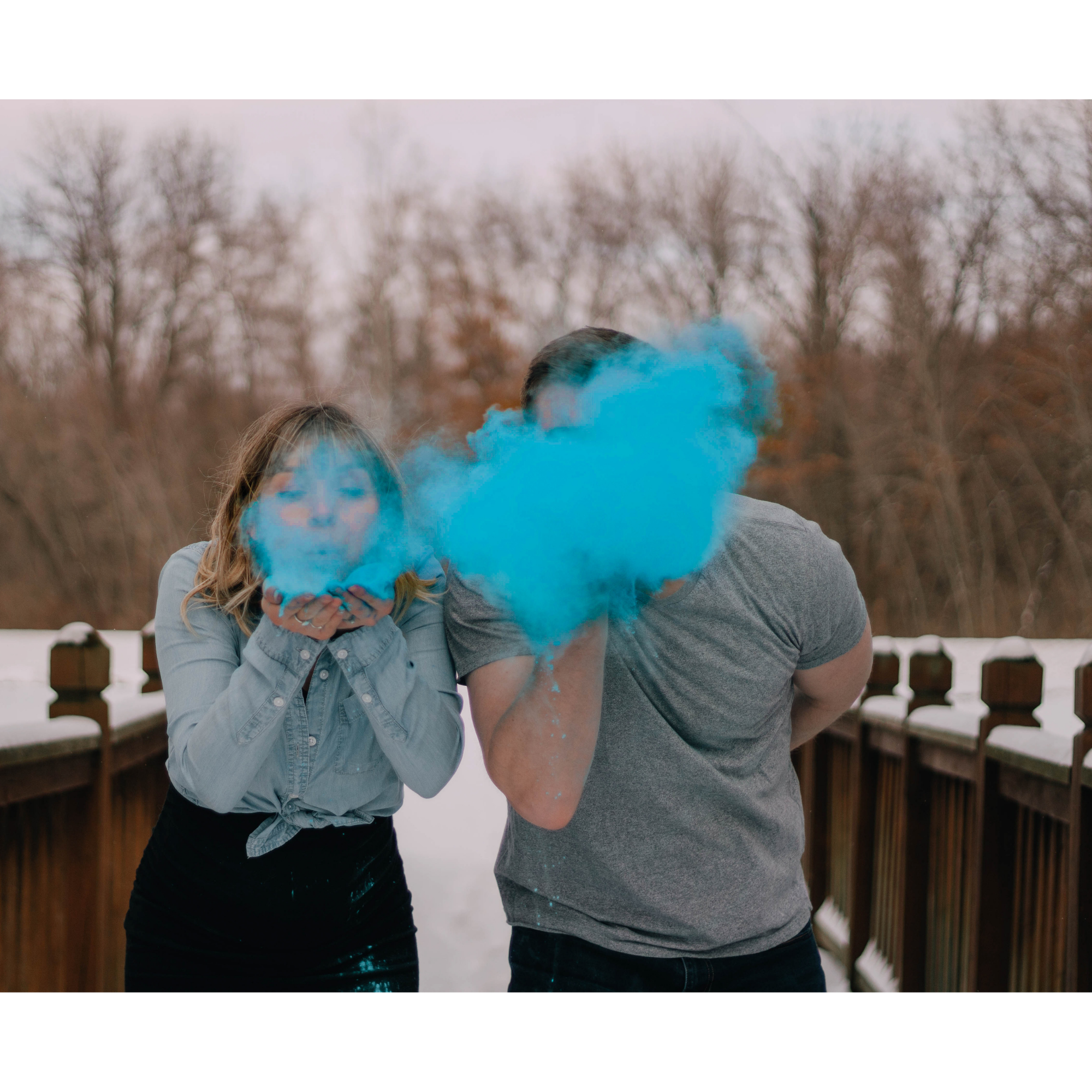 Non-Toxic Blue Powder for Gender Reveal - Chameleon Colors